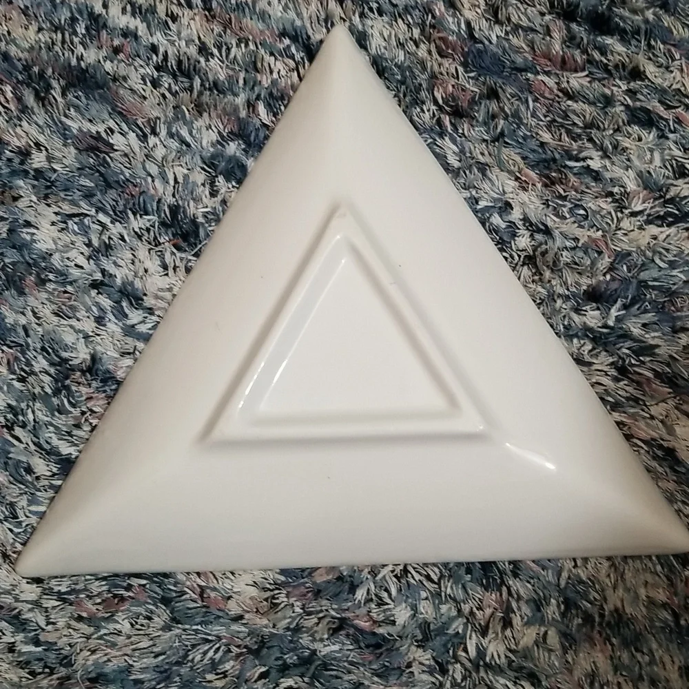 COPY 🇺🇦 Pier 1 Imports Italy Black White Plate Dish